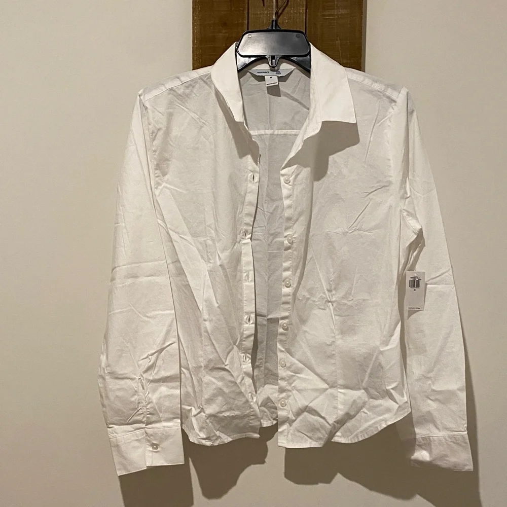 Old Navy Women’s White Casual Button Down Shirt - Picture 1 of 5